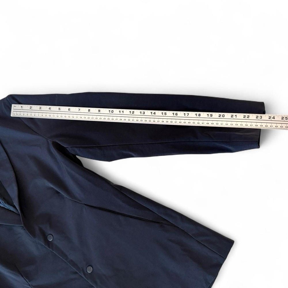 Five Four FF.LA Women's Nomad Blazer Size Small Navy Blue Athleisure Full Snap - Picture 4 of 8